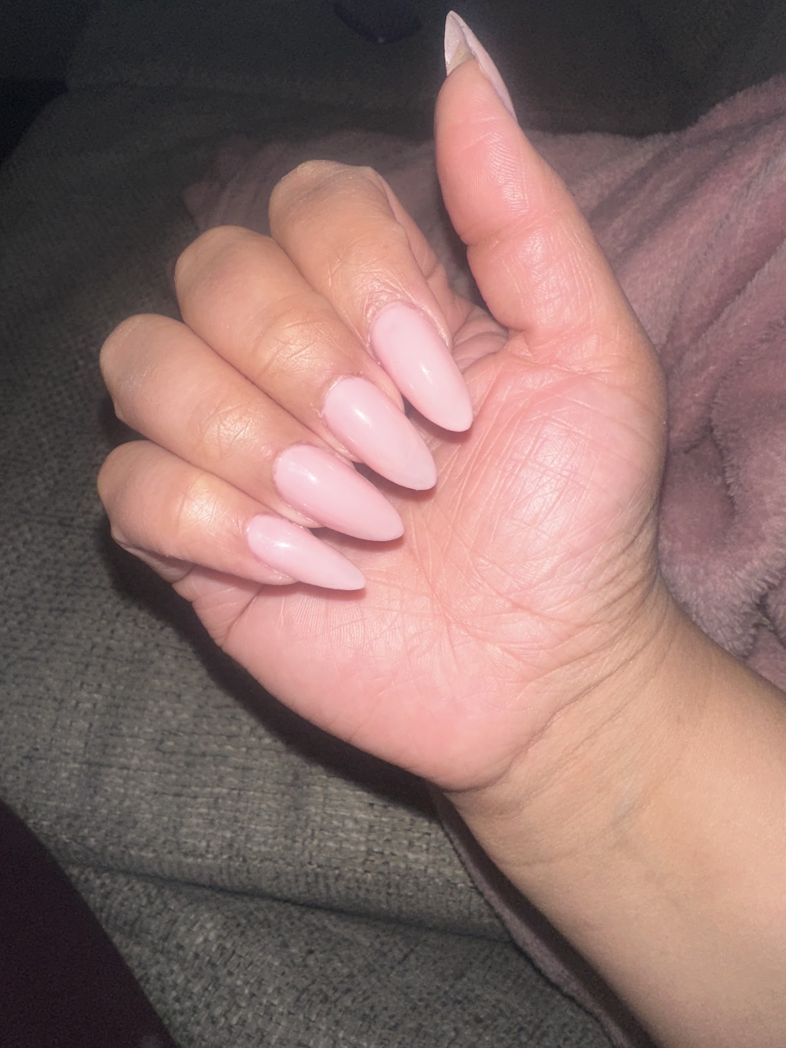Nailss x Ana logo